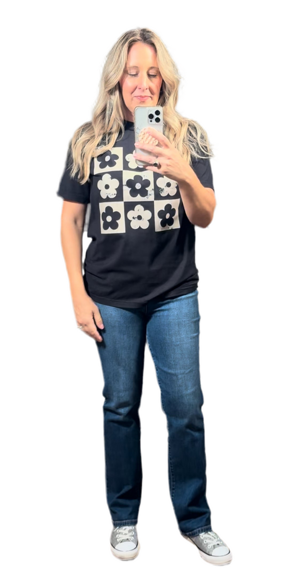 Flower Power Tee/Sweatshirt 🖤 Pre-Order